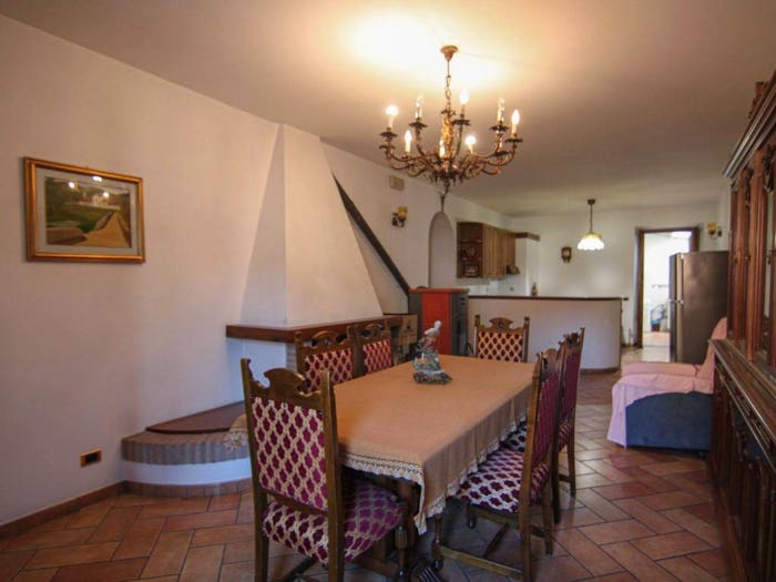 Appartamento con 5 locali in vendita in Piazza Mazzini, Tavernelle, Panicale