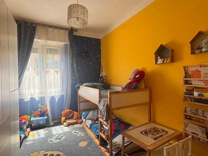 Appartamento trilocale in vendita in Via Susanna Fontanarossa, Quezzi, Genova