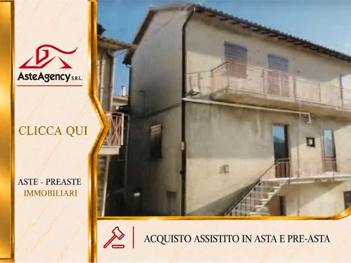 Casa quadrilocale in vendita in Frazione Castagnola snc, Giano dell'Umbria