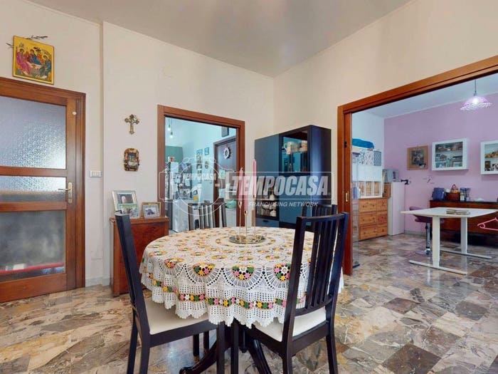 Appartamento quadrilocale in vendita in Via Aldo Moro, Centro, Mantova