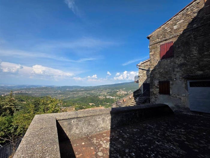Casa quadrilocale in vendita in Via Leopoldina, Montelaterone, Arcidosso