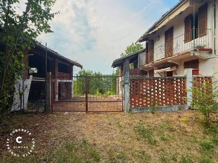 Casa con 6 locali in vendita in Strada Sant'Antonio, Centro, Gassino Torinese