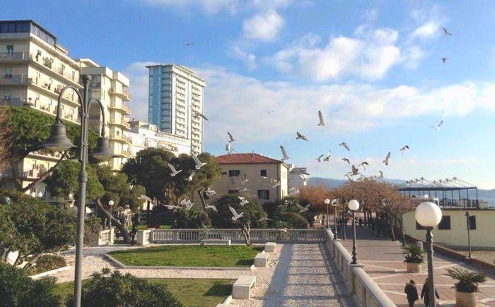 Appartamento trilocale in vendita in Via Bruno Buozzi, Centro, Follonica