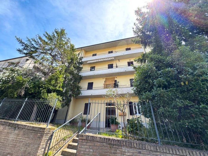 Appartamento quadrilocale in vendita in via Incancellata, Centro, Monte Urano
