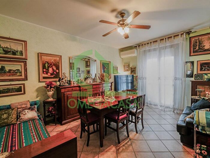 Appartamento bilocale in vendita in Via Vincenzo Ambrogio, Centro, Casalpusterlengo