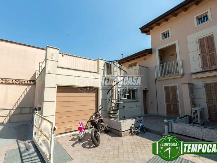 Casa trilocale in vendita in Via Madonna del Pozzo, Offanengo