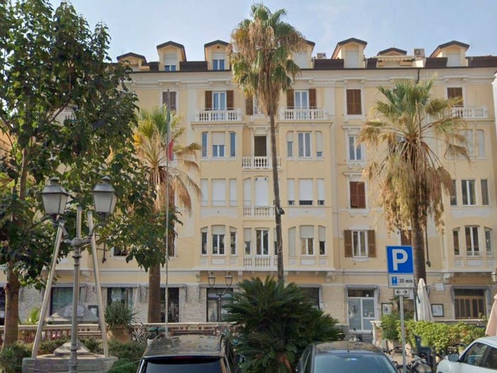 Appartamento bilocale in vendita in Via Enrico Robutti, Muretto di Alassio Stazione Corso Marconi, Alassio