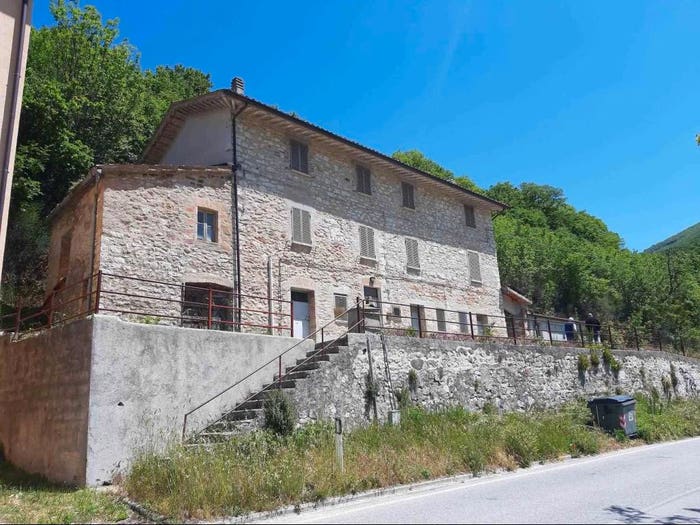 Casa bilocale in vendita in Voc Bagnara, Bagnara, Nocera Umbra
