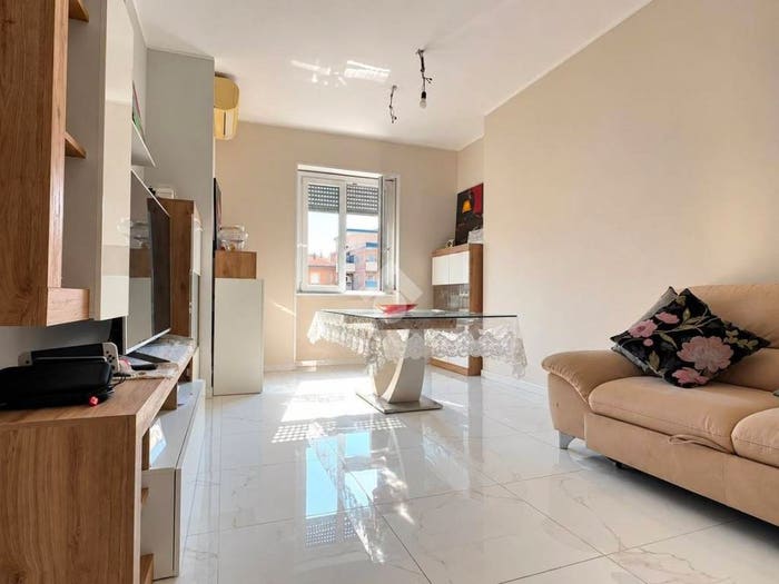 Appartamento trilocale in vendita in Via raffaello sanzio, De Angeli, Milano