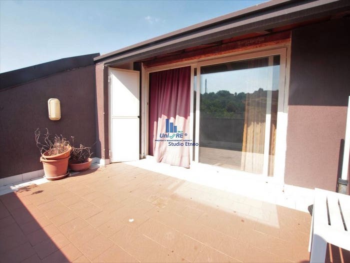 Appartamento monolocale in vendita in Via Aprile, Centro, Aci Castello
