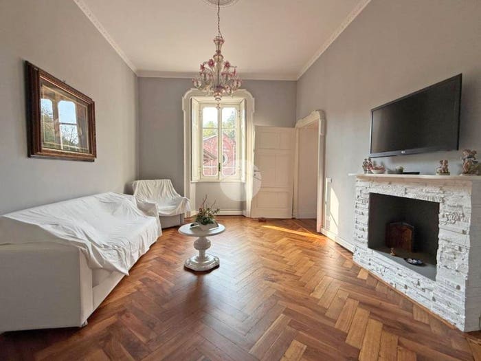 Appartamento trilocale in vendita in Via Gaetano Casati, Centro, Triuggio
