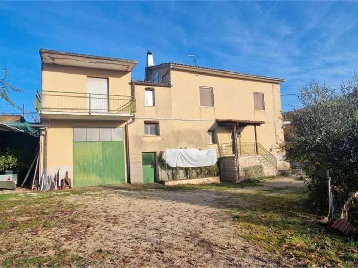 Casa con 5 locali in vendita in Vocabolo Ponte, Massa Martana