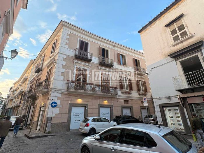Appartamento trilocale in vendita in Via Guglielmo Sanfelice, Aversa