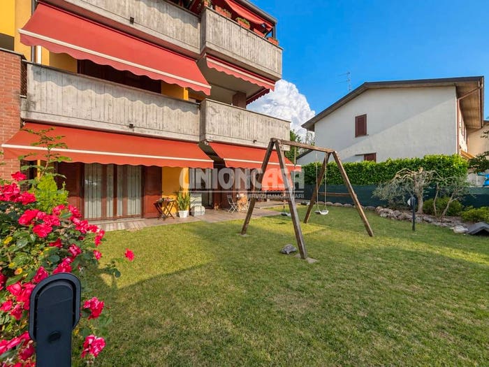 Appartamento con 5 locali in vendita in Via Trieste, Cadorago Caslino Al Piano, Cadorago