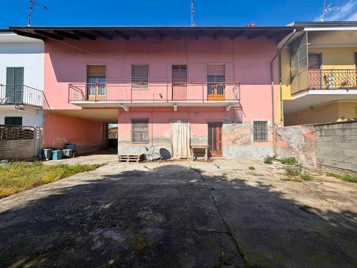Casa con 5 locali in vendita in Via lamarmora, Centro, Tronzano Vercellese