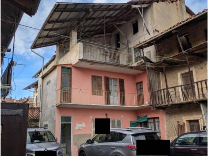 Casa quadrilocale in vendita in Via Castellazzo b, Centro, Piverone