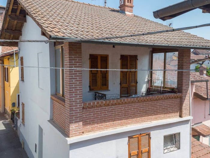 Casa con 6 locali in vendita in Via Macallè, San Cristoforo