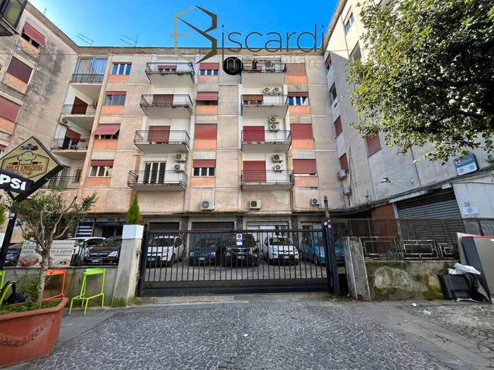 Appartamento quadrilocale in vendita in Via Cesare Battisti, Ferrarecce Università, Caserta