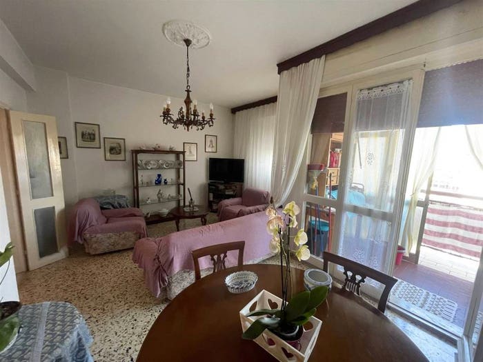 Appartamento quadrilocale in vendita in via einaudi, Aeroporto Gorarella, Grosseto