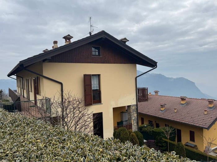 Appartamento bilocale in vendita in Via Monte Suchello, Costa Di Serina, Costa Serina