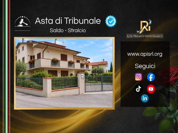 Casa con 6 locali in vendita in Via Pian delle Rose, Centro, Carpegna