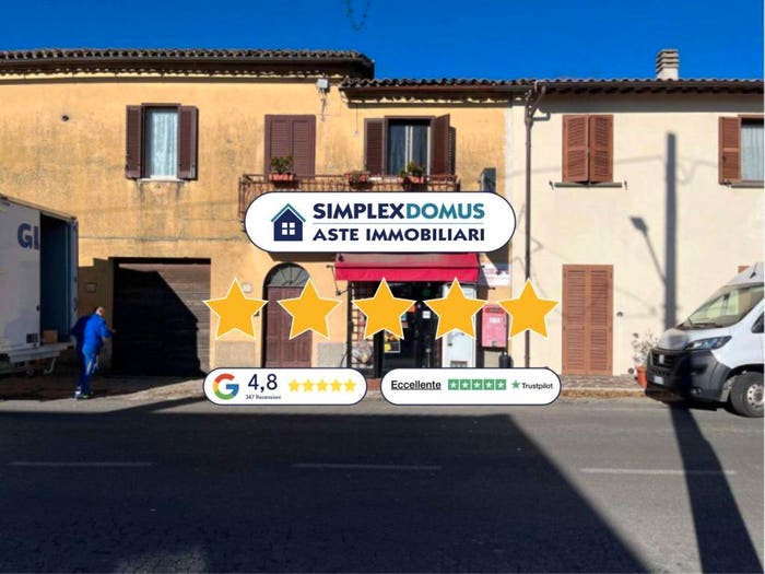 Appartamento trilocale in vendita in Via Tartarola, Centro, Montefiascone