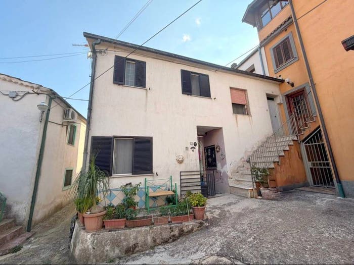 Appartamento quadrilocale in vendita in Corso San Basilio, Caira, Cassino