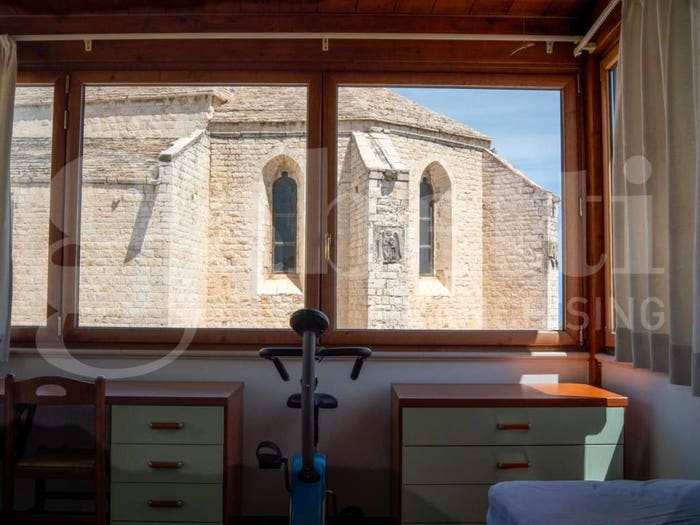 Casa quadrilocale in vendita in Piazza Castello, Centro Storico, Barletta
