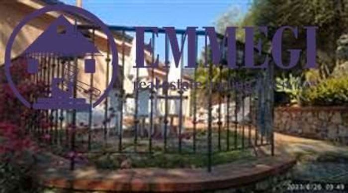 Appartamento trilocale in vendita in Via XXV Aprile, Centro, Diano San Pietro