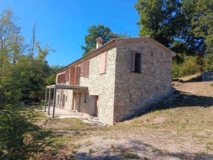 Casa con 6 locali in vendita in Centro, San Leo