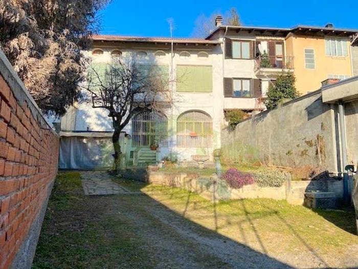 Casa con 6 locali in vendita in valbusaga, Valbusaga, Borgosesia