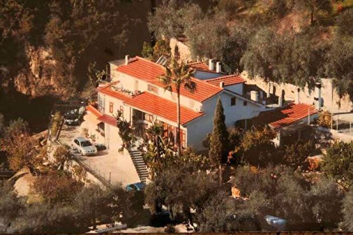 Casa con 6 locali in vendita in Via Ciaixe, Camporosso
