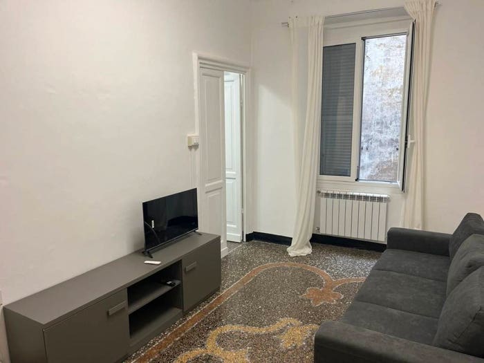 Appartamento trilocale in vendita in Cornigliano, Genova