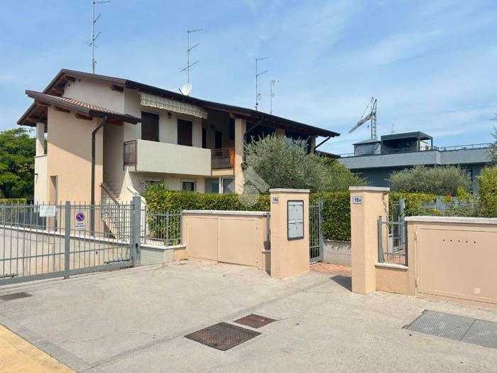 Appartamento monolocale in vendita in Via indipendenza, Centro, Peschiera del Garda