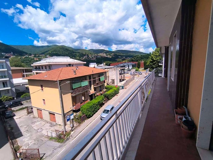 Appartamento bilocale in vendita in Via Cantaluppi, Lipomo