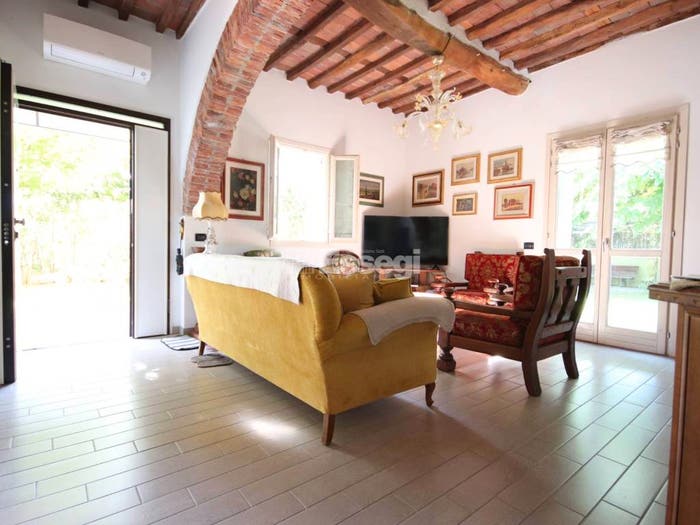 Appartamento quadrilocale in vendita in Via del Chiasso Lunata, Lammari Lunata, Capannori