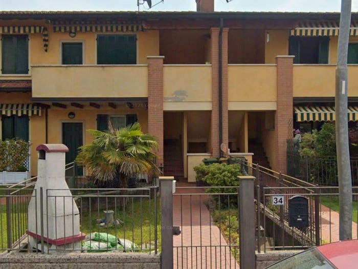 Appartamento trilocale in vendita in Via Luigi Foresti, Castrezzato