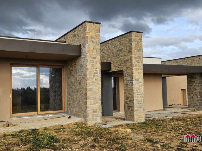 Casa quadrilocale in vendita in Tavarnelle, Barberino Tavarnelle