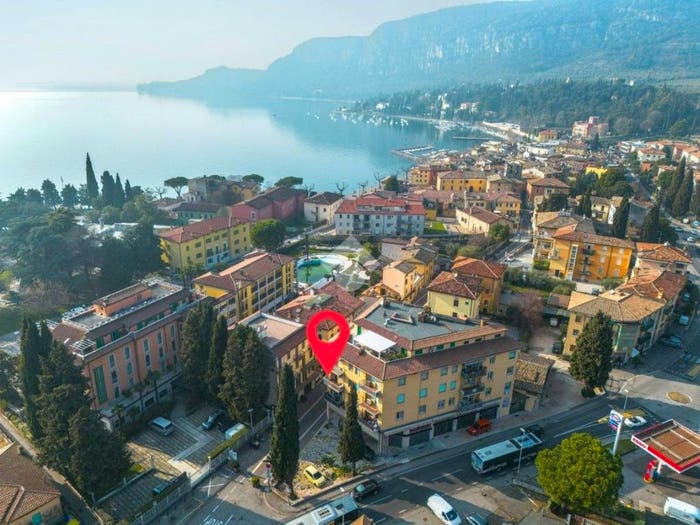 Appartamento trilocale in vendita in Via XX Settembre, Garda