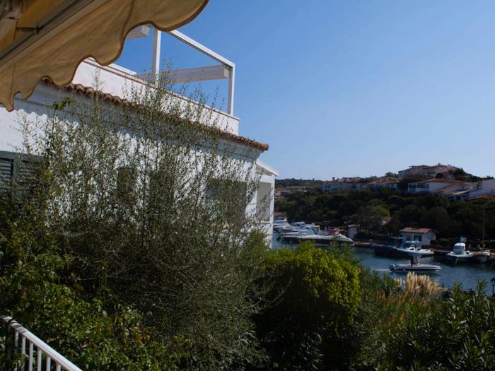 Appartamento trilocale in vendita in Via Gianclaudio Germiniasi, Porto Rotondo, Olbia