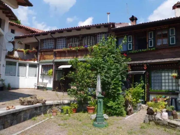Casa con 5 locali in vendita in via Capoluogo, Centro, Lusevera