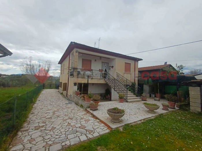 Casa con 5 locali in vendita in VIA MARZI SNC, Marzi I, Arce