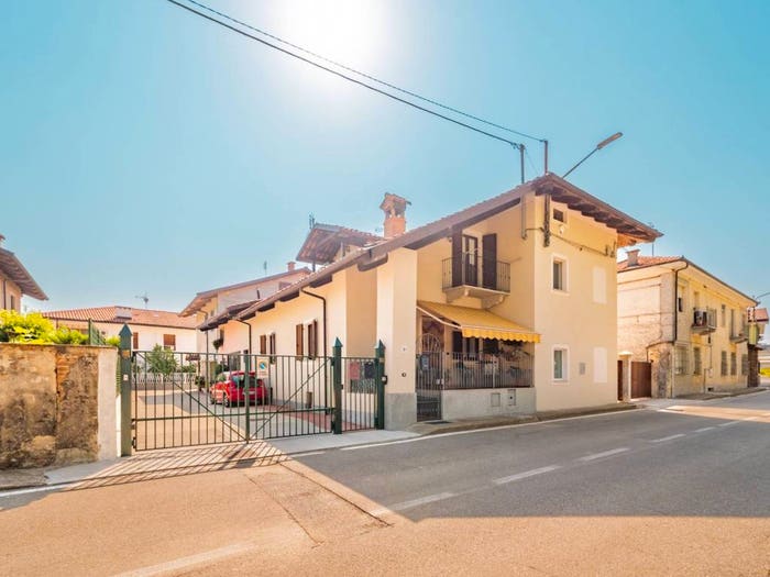 Appartamento quadrilocale in vendita in Via Roata Chiusani, Centro, Centallo
