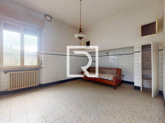 Appartamento quadrilocale in vendita in Viale Gorizia, Foro Boario, Forlì