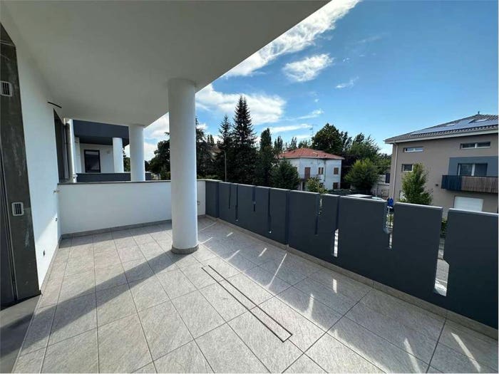 Appartamento quadrilocale in vendita in Viale Risorgimento, Centro, Correggio