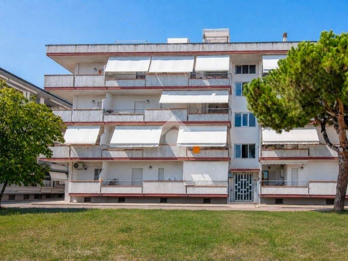 Appartamento trilocale in vendita in Via dei Tigli, Contrada dei Tigli Via degli Oleandri, Alba Adriatica