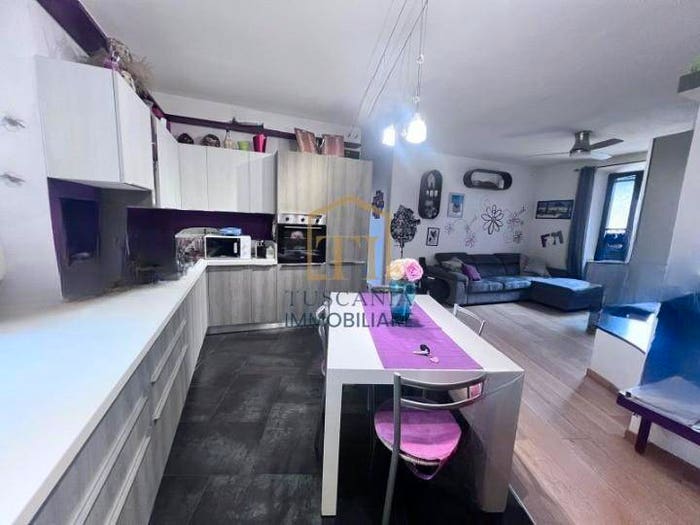 Appartamento con 5 locali in vendita in Via di Spugna, Colle Bassa Via Gramsci, Colle di Val d'Elsa