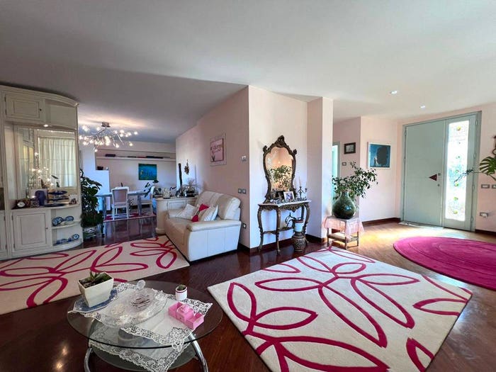 Casa con 6 locali in vendita in Via Giuseppe Verdi, Bassa, Cerreto Guidi