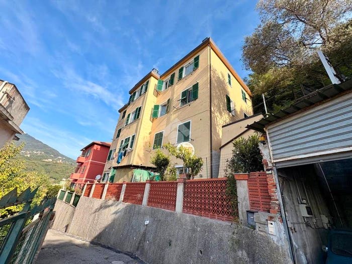 Appartamento bilocale in vendita in Salita da Serro a Morego, Pontedecimo, Genova