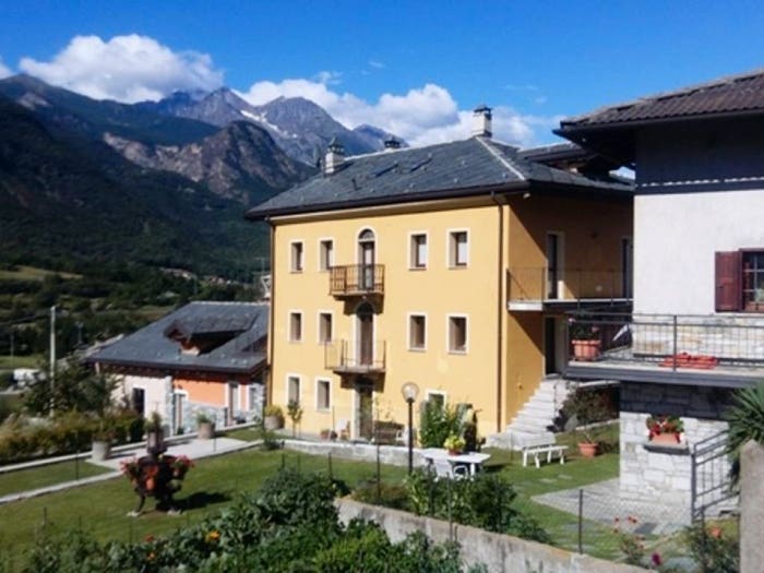 Appartamento trilocale in vendita in Frazione La Poya, Centro, Chambave
